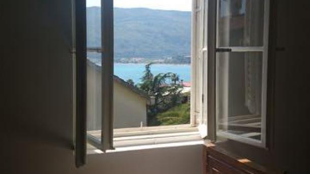 Herceg Novi - apartment with sea views